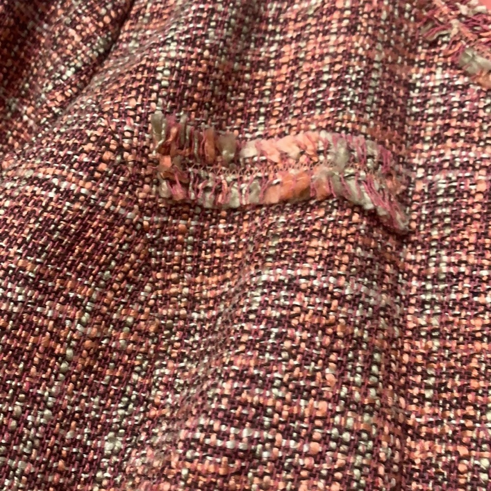 Suit - Picture 8 of 9